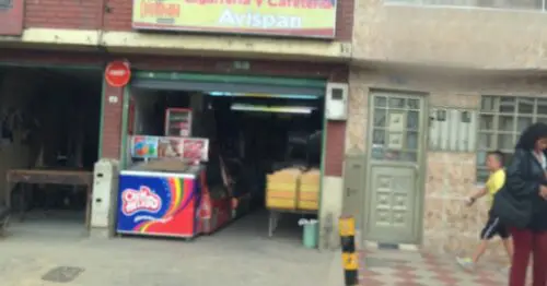CIGARRERIA Y CAFETERIA AVISPAN CALLE 63 CON 76 CIGARRERIA Y CAFETERIA AVISPAN CALLE 63 CON 76
